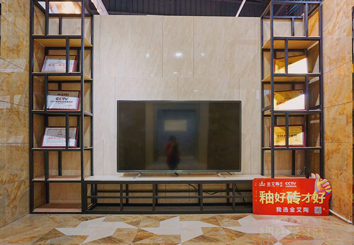 当红酒赶上......—j9游戏现代仿古砖&红酒品鉴会（潮安站） 优雅来袭