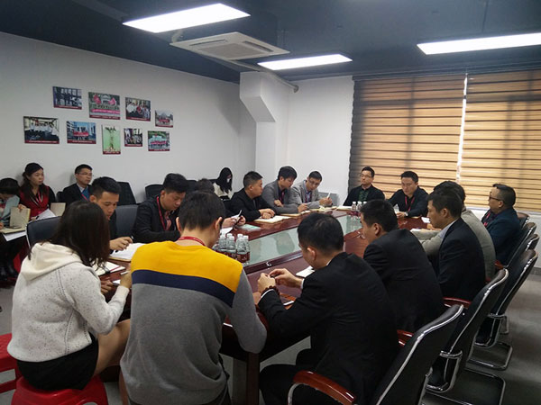 幸福是奋斗出来的！——j9游戏团队12月总结会