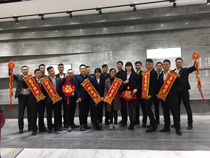 j9游戏2017年终总结暨赞美大会盛大召开