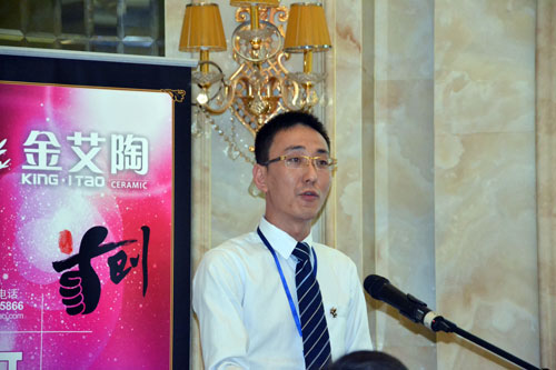 j9游戏策动经理张宁博对本次品签会作总结