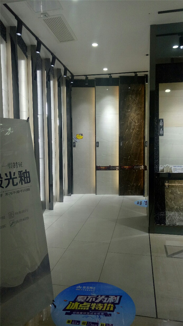 j9游戏湖南攸县青春馆